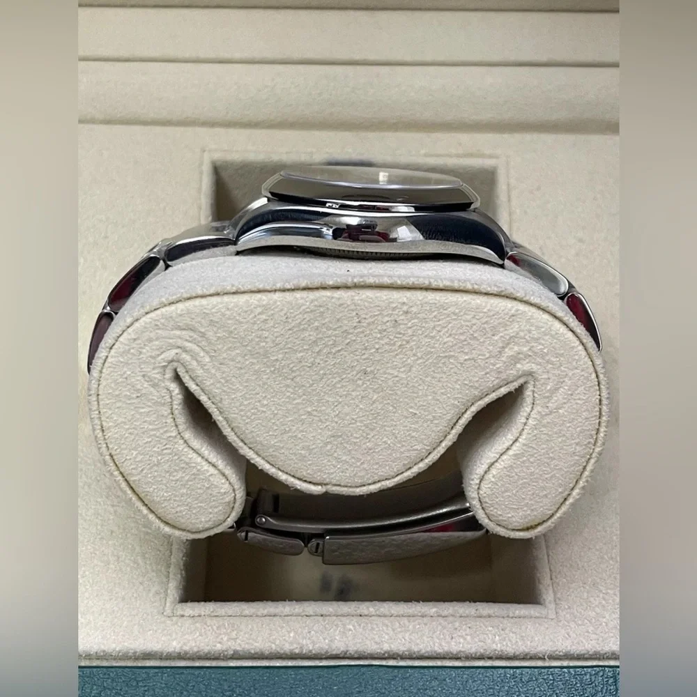 Ladies Rolex Oyster Perpetual Ref. - Picture 2 of 6